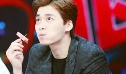 娱乐圈吃瓜李易峰图片